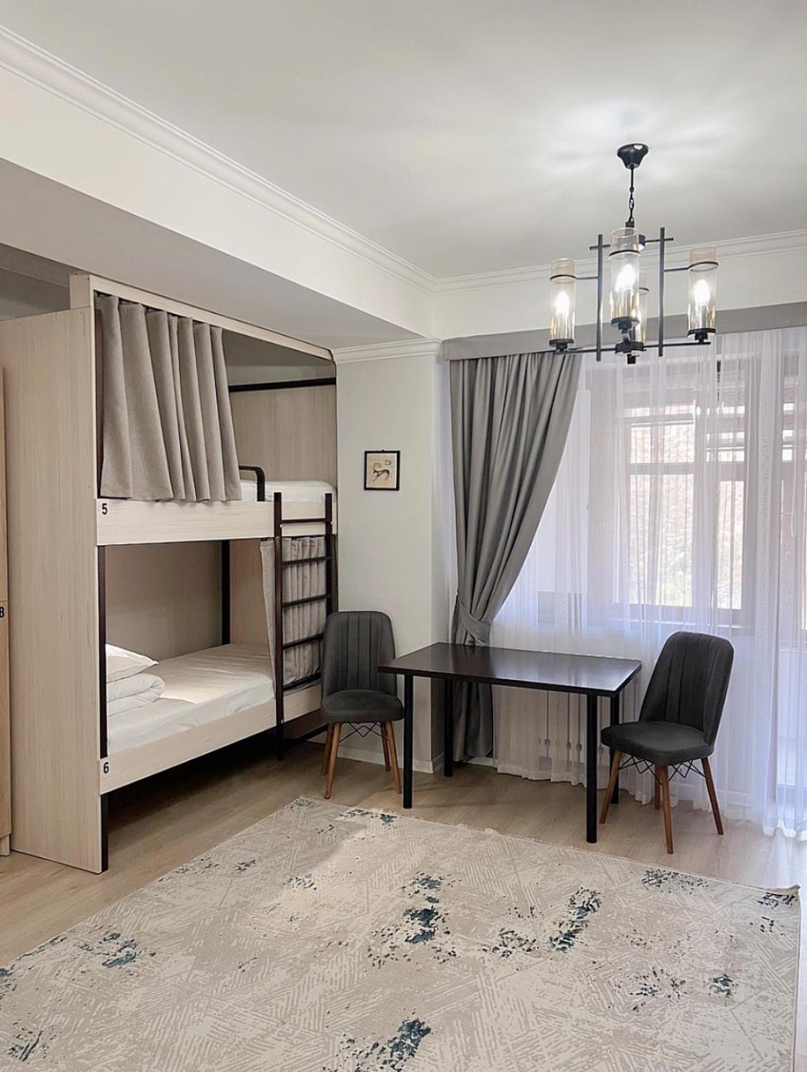 Compass Hostel Bishkek Luaran gambar