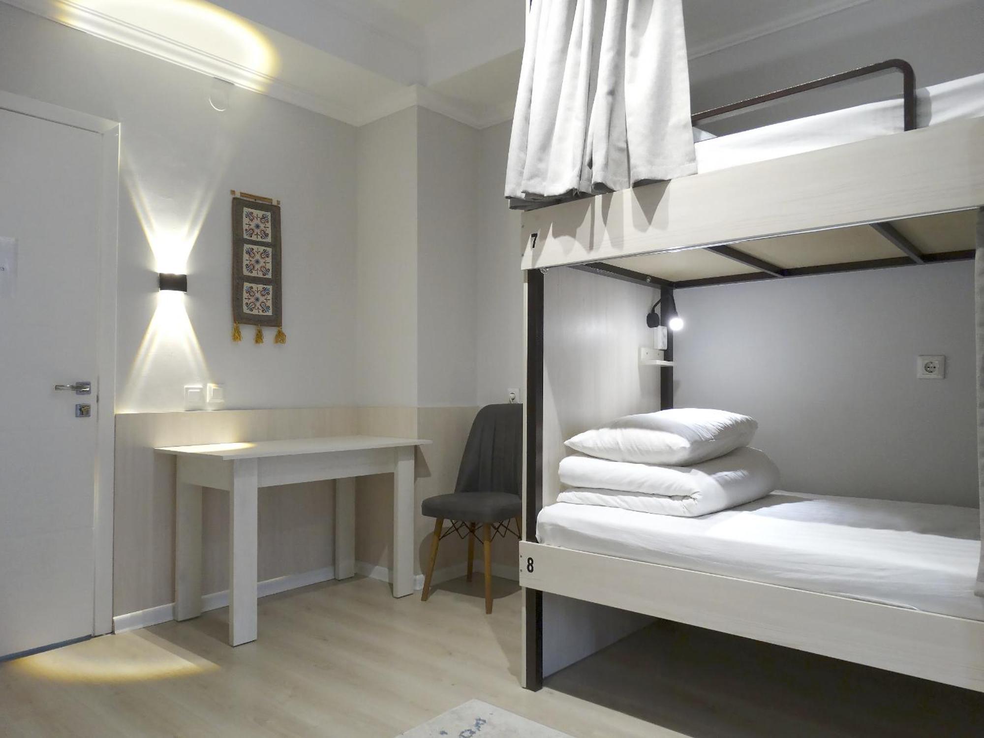 Compass Hostel Bishkek Luaran gambar