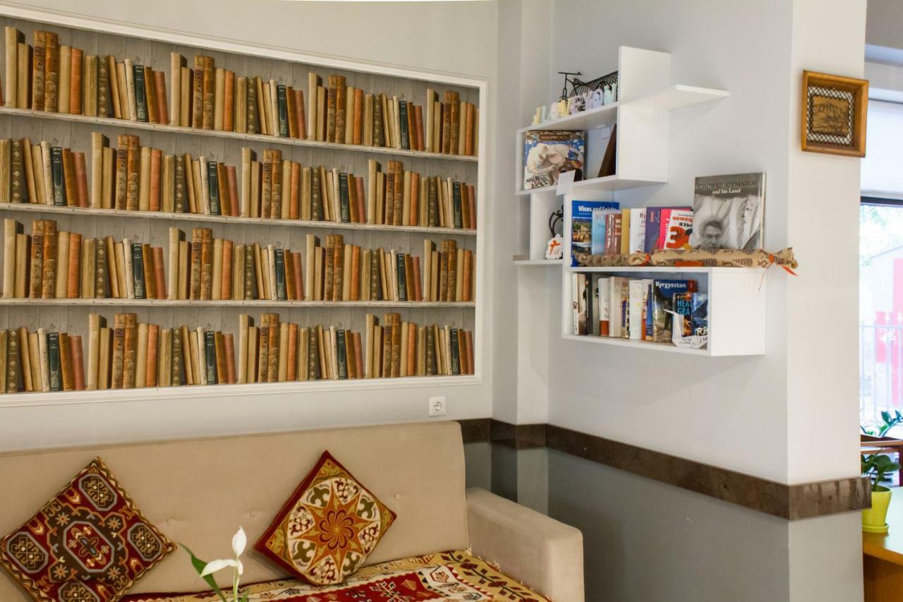 Compass Hostel Bishkek Luaran gambar
